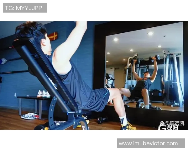 菜鸟杨瀚森表现亮眼国王次轮新秀与落选秀合力抢下19个篮板 菜鸟杨瀚森表现亮眼国王次轮新秀与落选秀合力抢下19个篮板